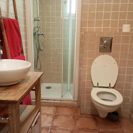 Trou Aux Biches Guest house